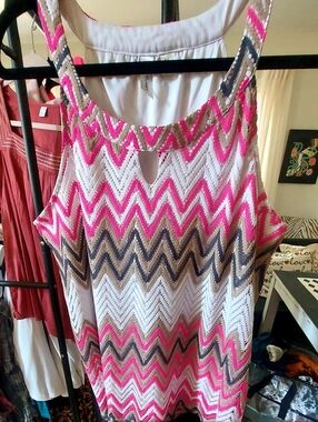 Tacera Women’s Chevron Knit Tank Top in Pink, White & Tan